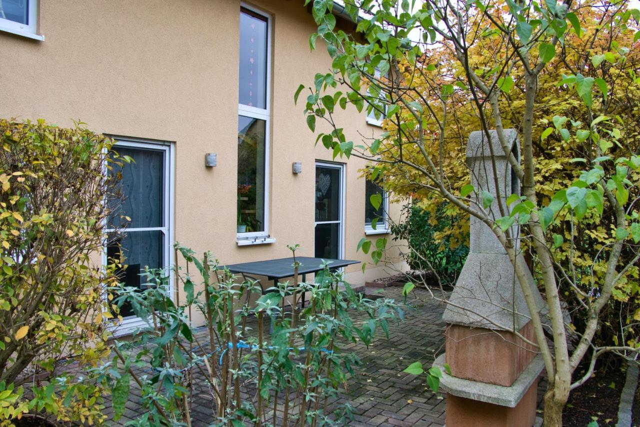 Mycozyplace - Gemuetliches Zimmer Fuer Zwei Dresden Exterior photo